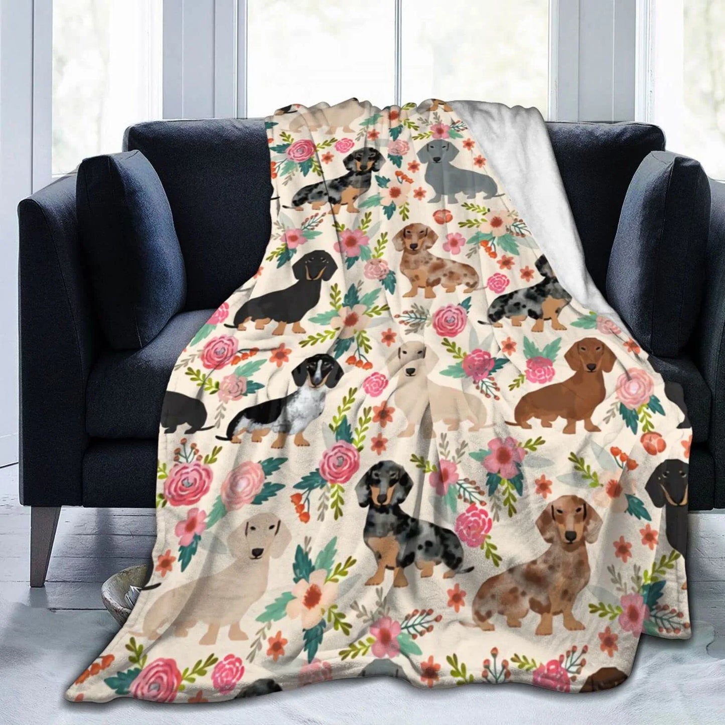 Cute Dachshund Blanket - Soft Flannel Cartoon Printed Throw