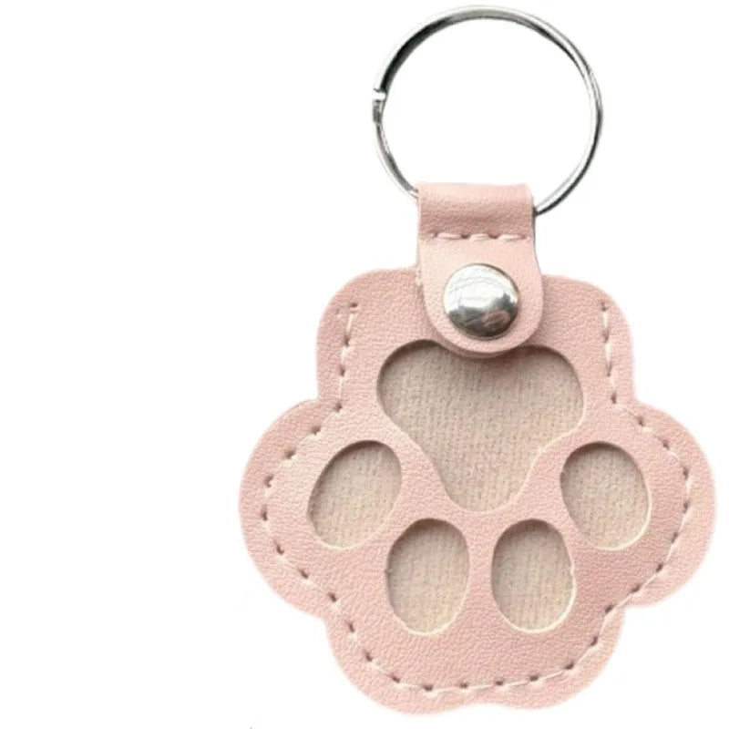 Leather Pet Memorial Hair Storage Keychain Cat Paw Commemorative Gift