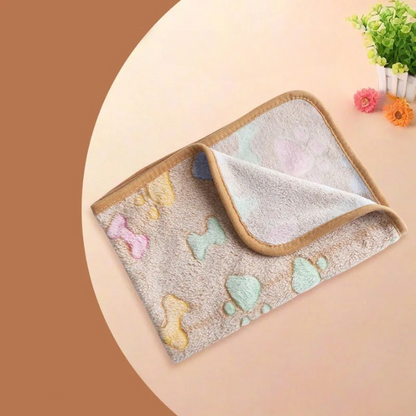 Winter Velvet Pet Blanket With Paw Pattern - Soft Warm Dog Cat Mat