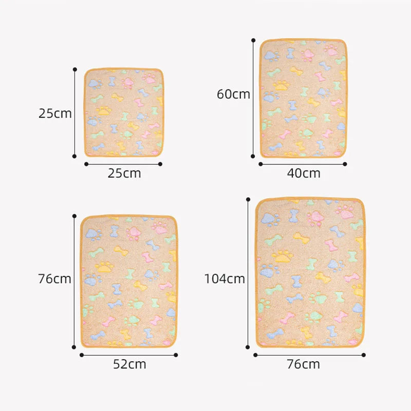 Winter Velvet Pet Blanket With Paw Pattern - Soft Warm Dog Cat Mat