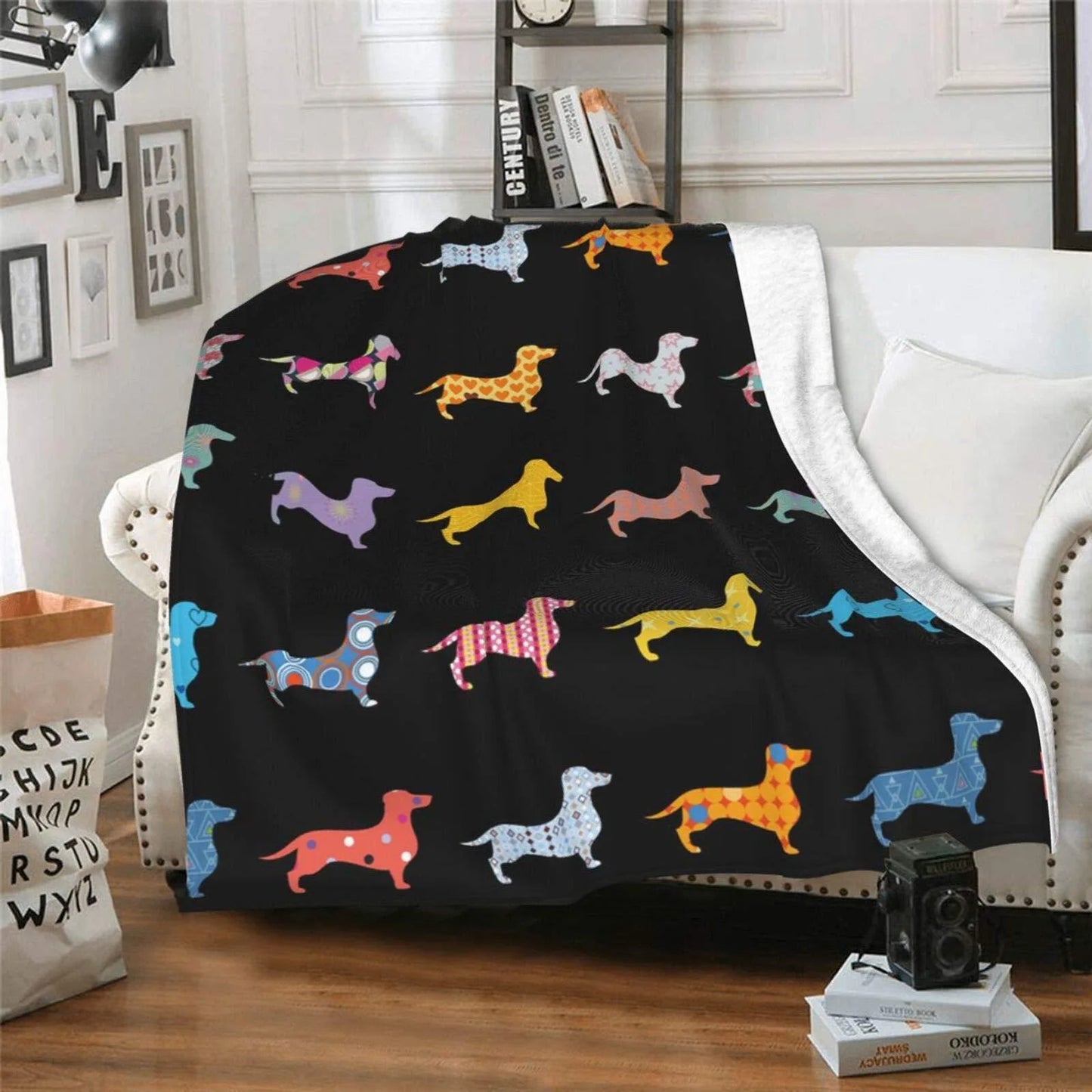 Cute Dachshund Blanket - Soft Flannel Cartoon Printed Throw